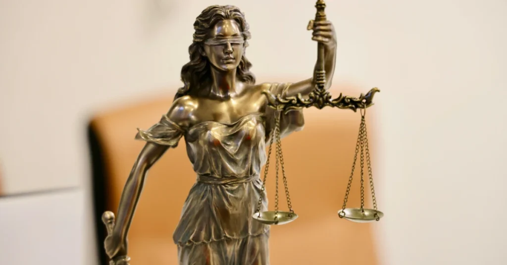 Get into Vanderbilt Law thumbnail
